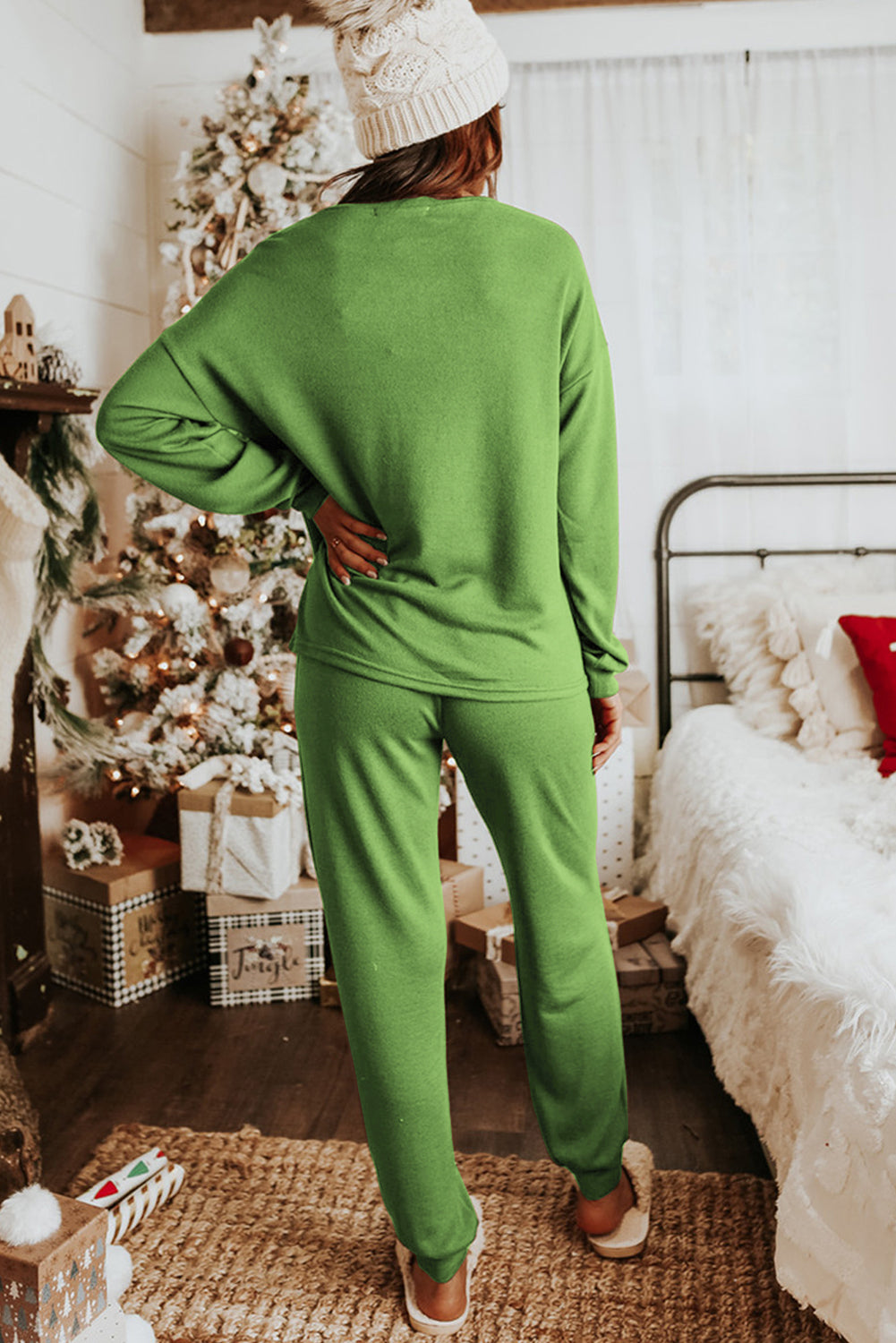 Long Sleeve Pullover & Jogger Pants Lounge Set