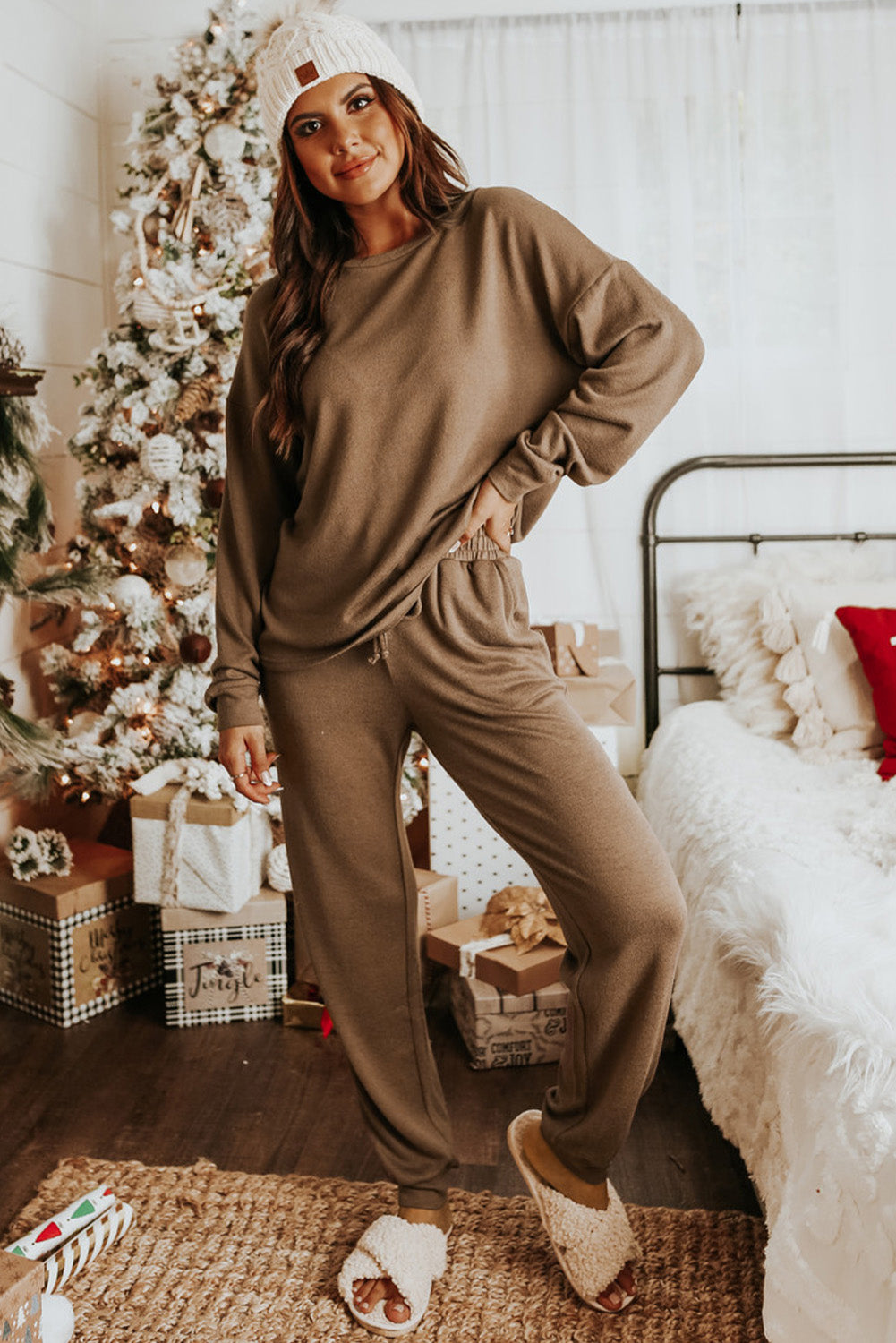 Long Sleeve Pullover & Jogger Pants Lounge Set